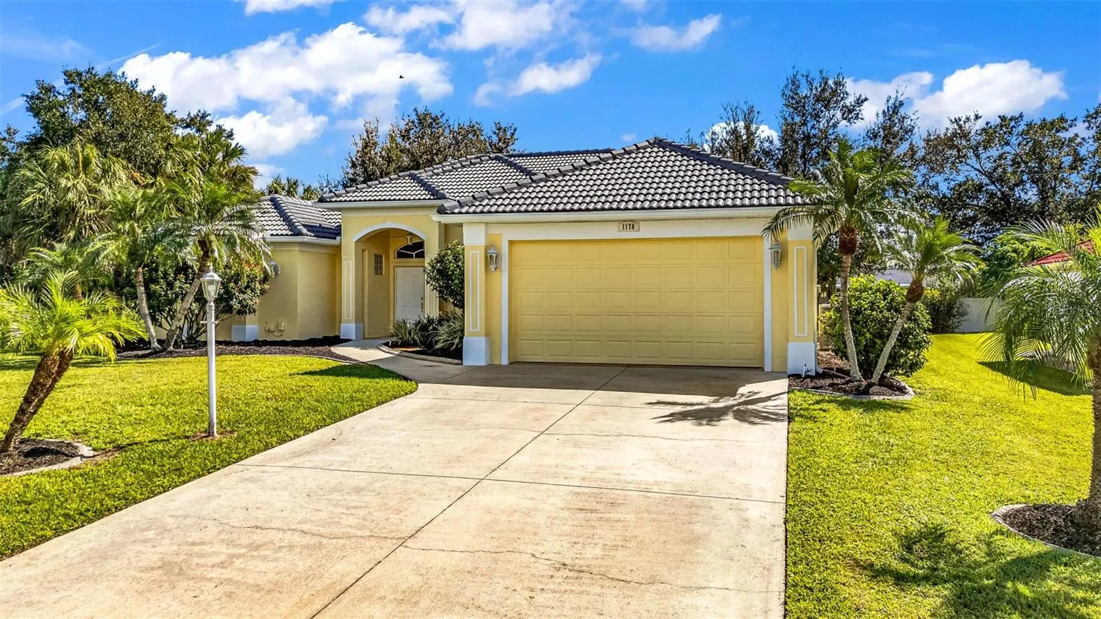 1170 PEPPERTREE LN