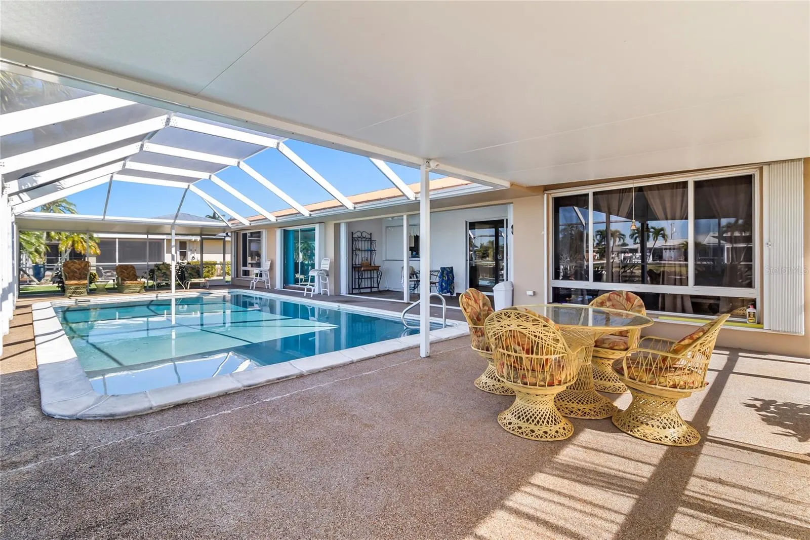 3019 GUADALUPE DR