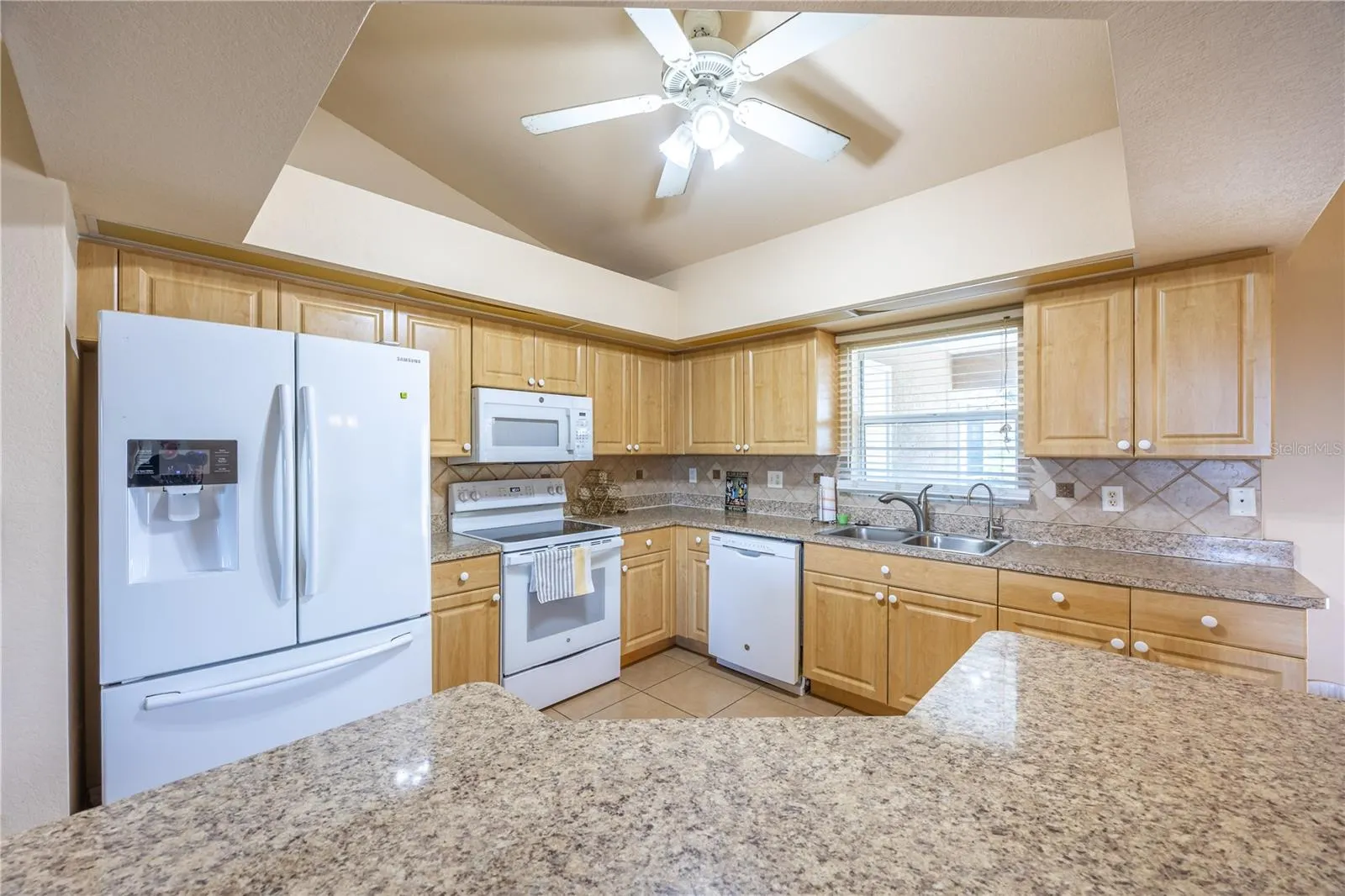 334 NE 17TH ST