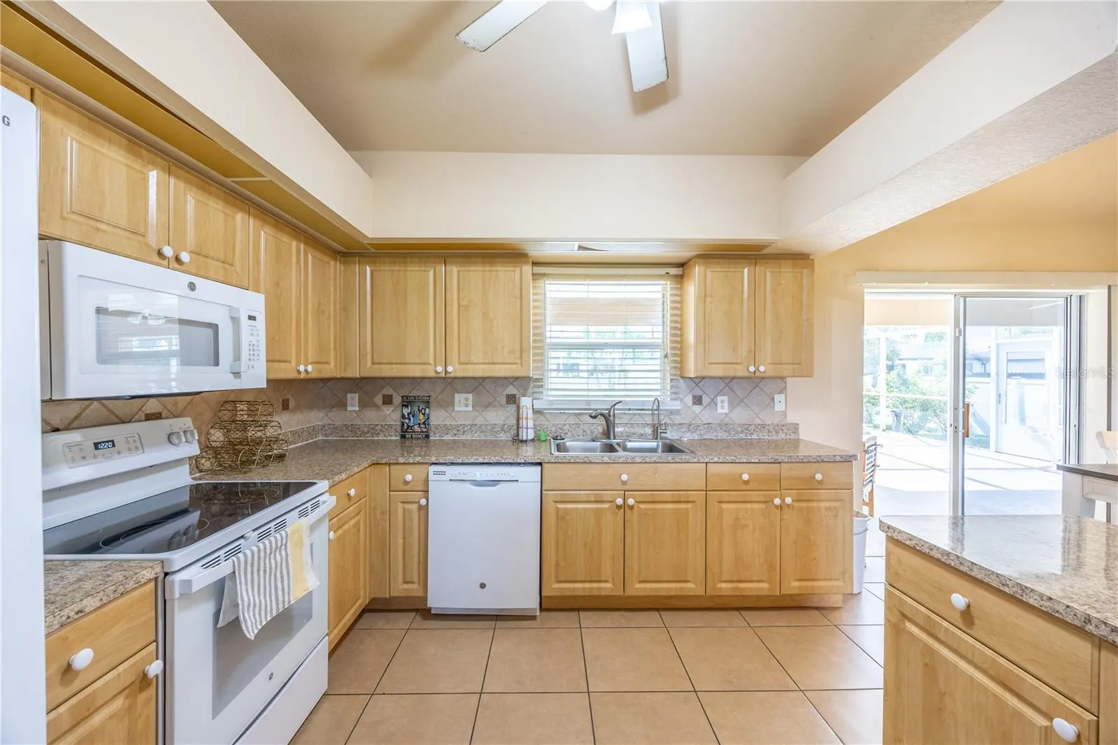 334 NE 17TH ST