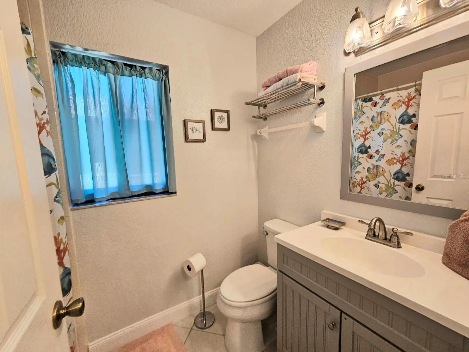 4048 OAKVIEW DR #F2-3, #F2-3
