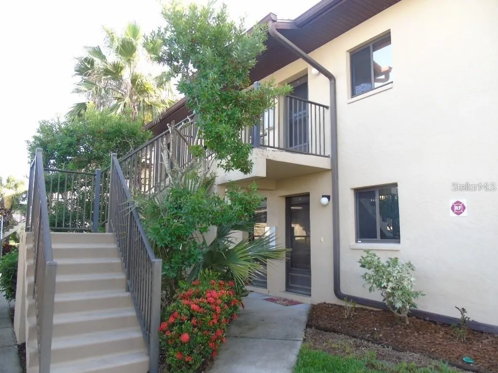 4048 OAKVIEW DR #F2-3, #F2-3