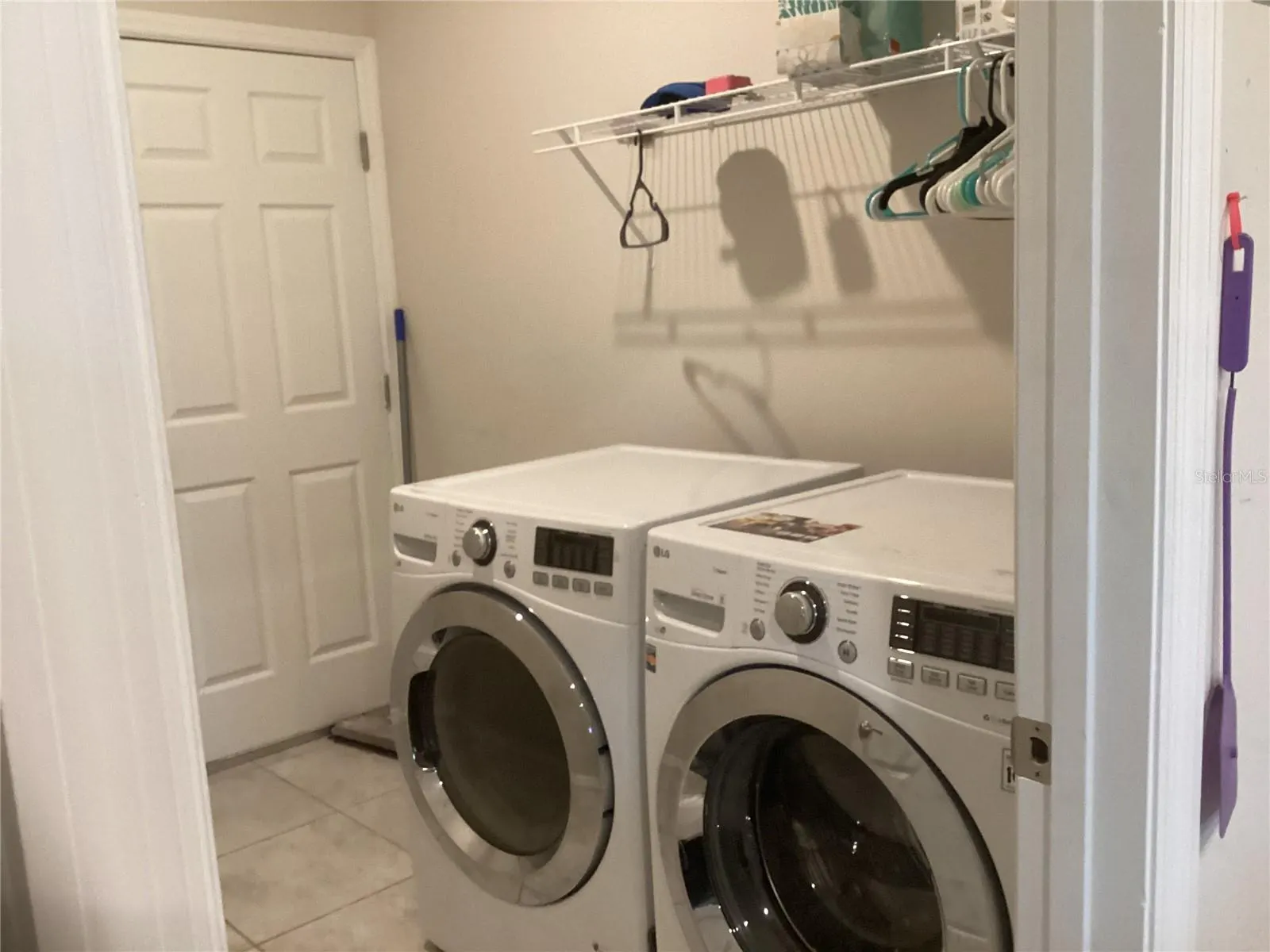 244 SURINAM ST