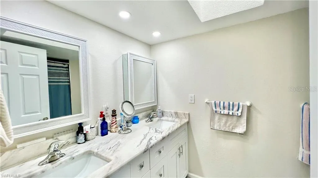 1640 ATARES DR #31, #31