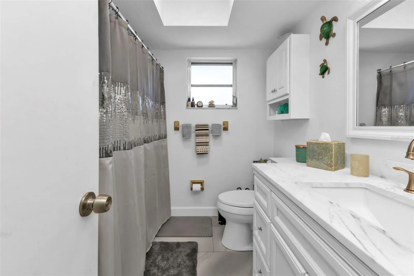 27409 VOYAGEUR DR