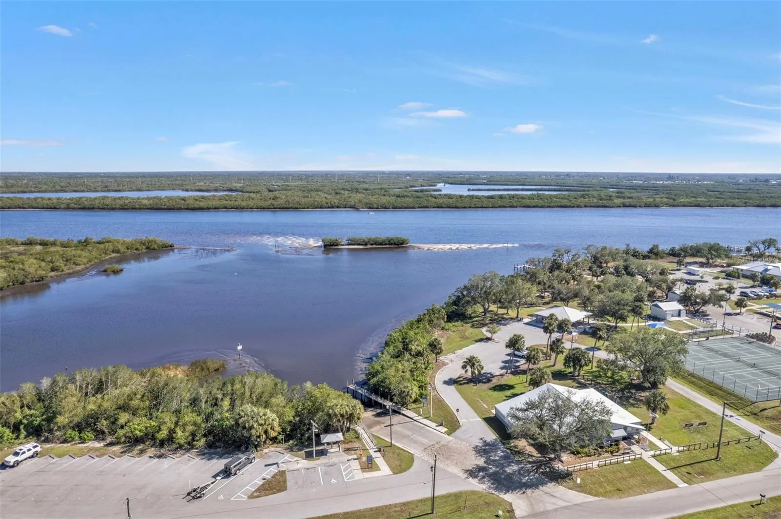 27409 VOYAGEUR DR