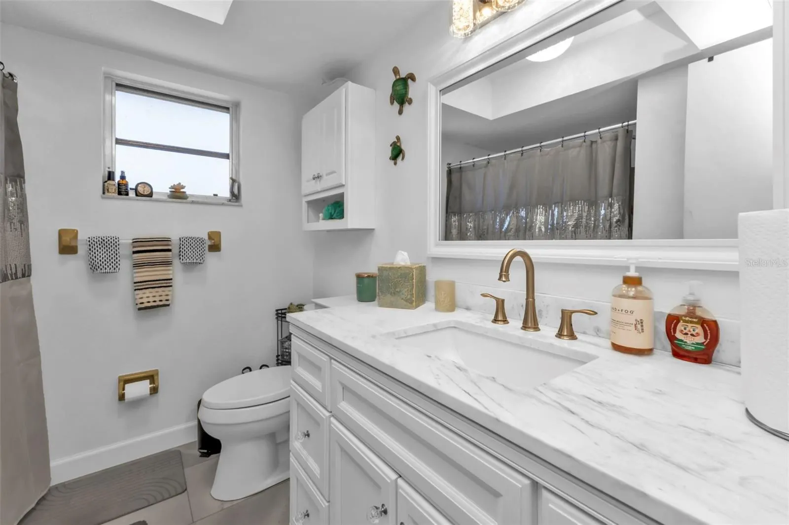 27409 VOYAGEUR DR
