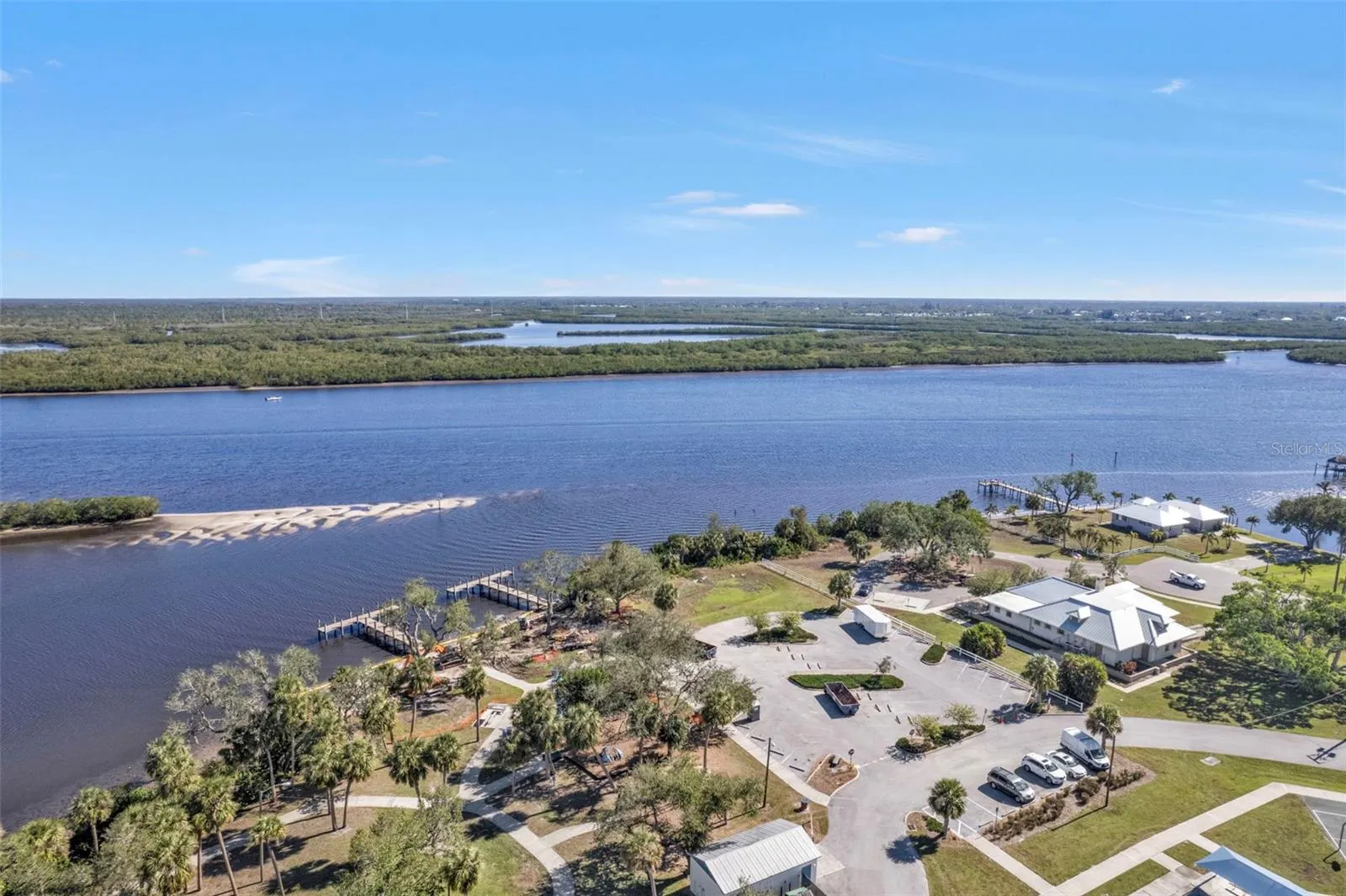 27409 VOYAGEUR DR
