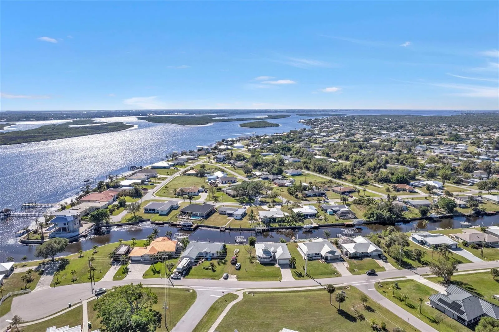 27409 VOYAGEUR DR
