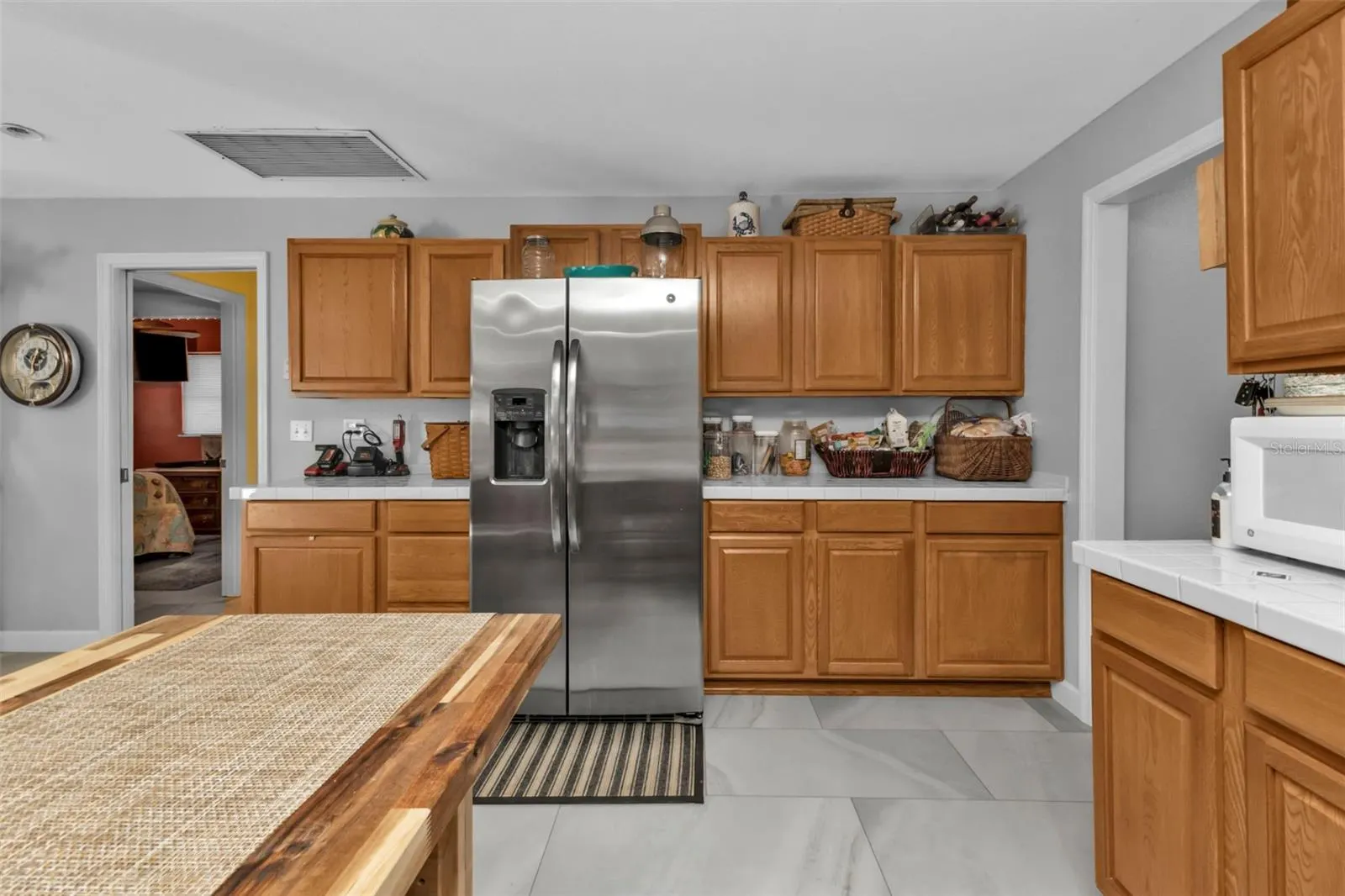 27409 VOYAGEUR DR