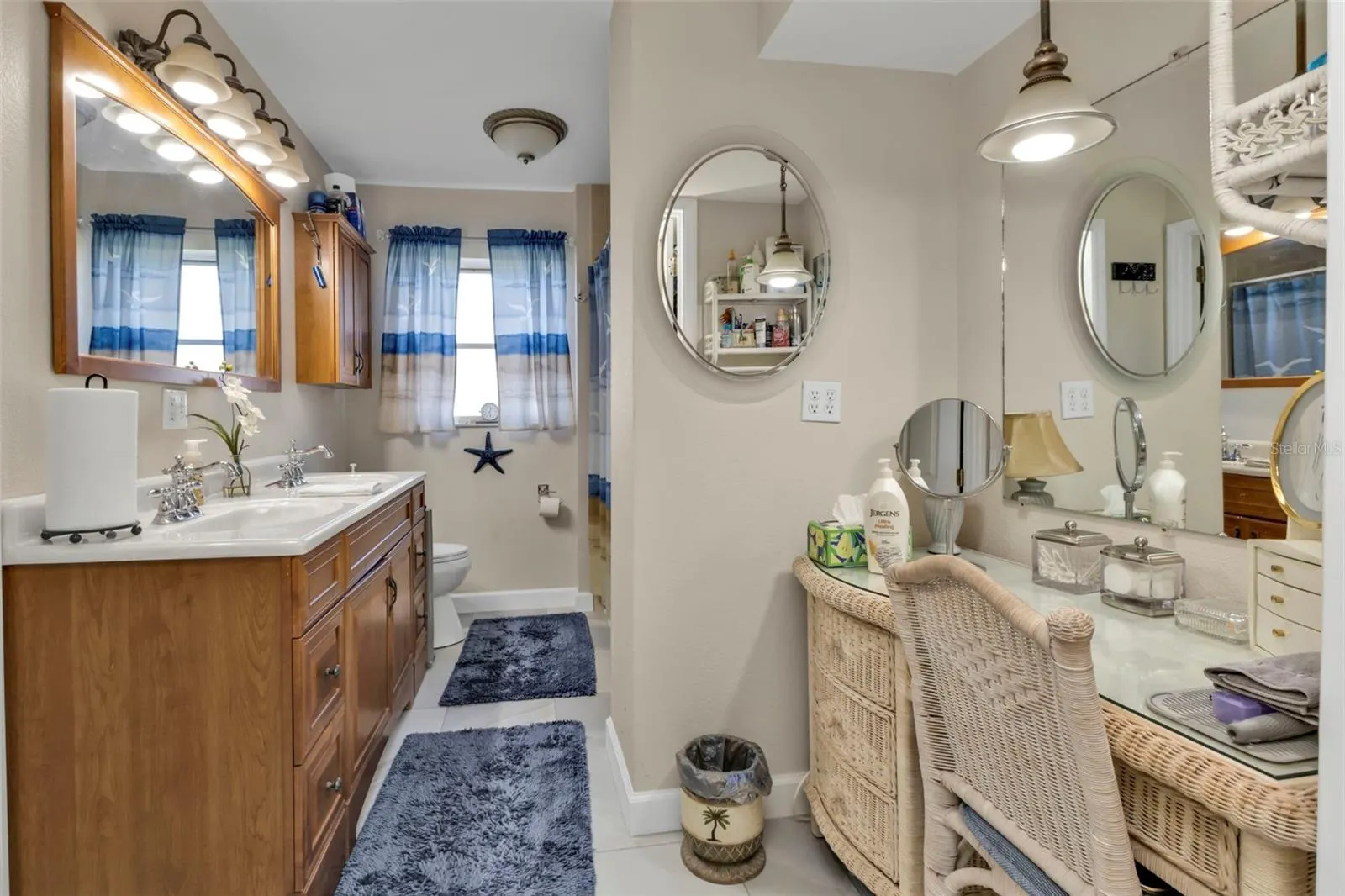 27409 VOYAGEUR DR