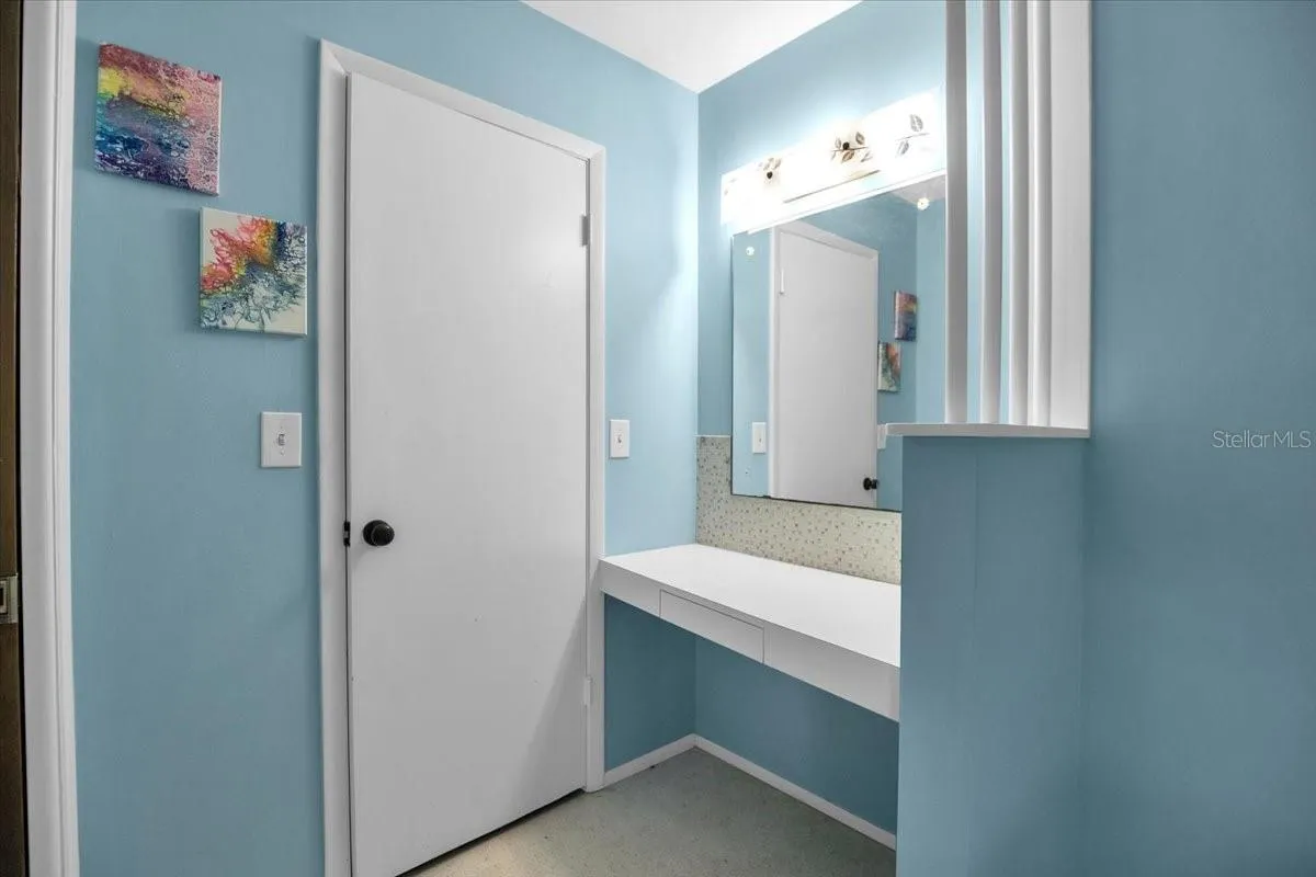 371 PEPPERTREE RD