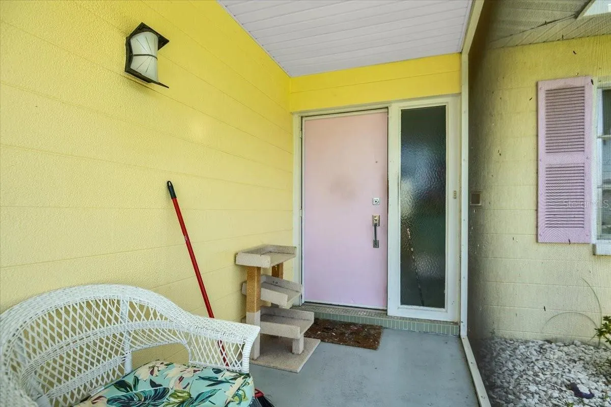 371 PEPPERTREE RD