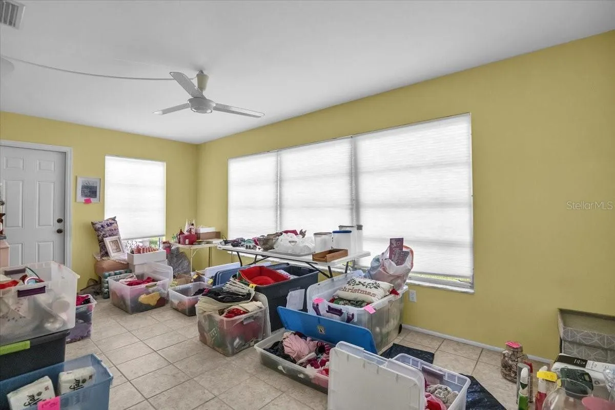 371 PEPPERTREE RD