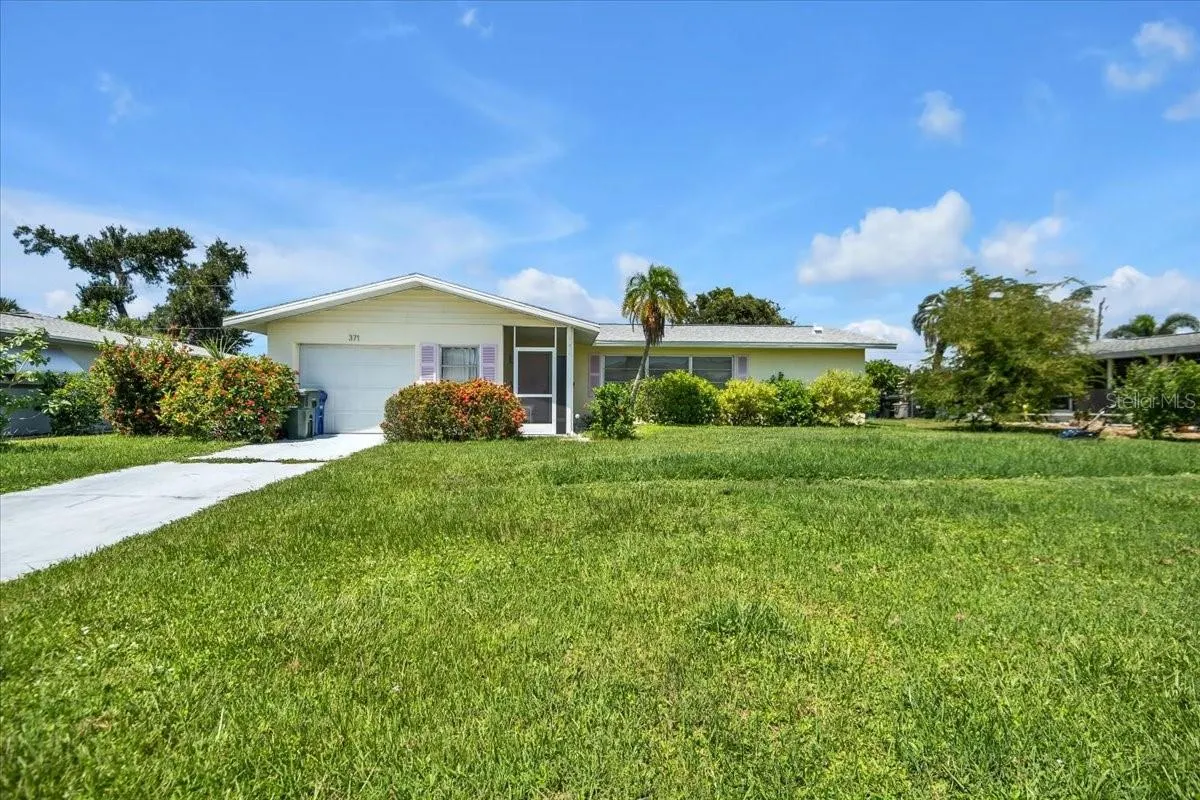 371 PEPPERTREE RD