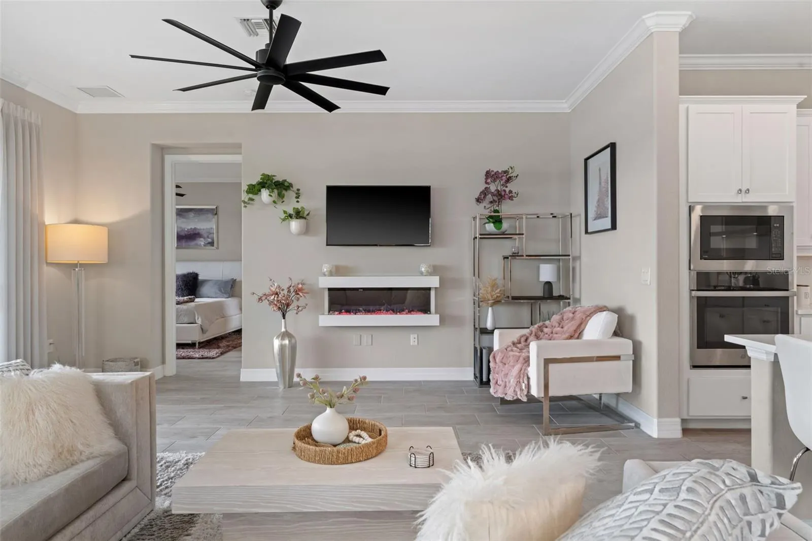 42288 SADDLEBACK TRL