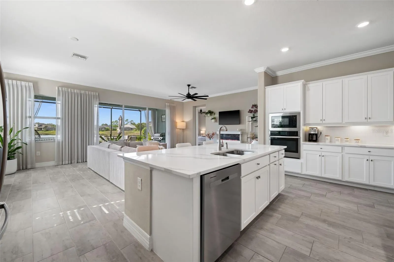 42288 SADDLEBACK TRL