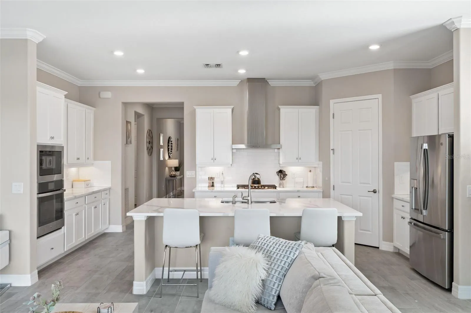 42288 SADDLEBACK TRL
