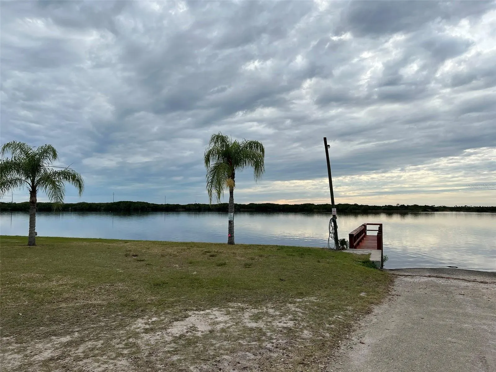 36 VINE CIR