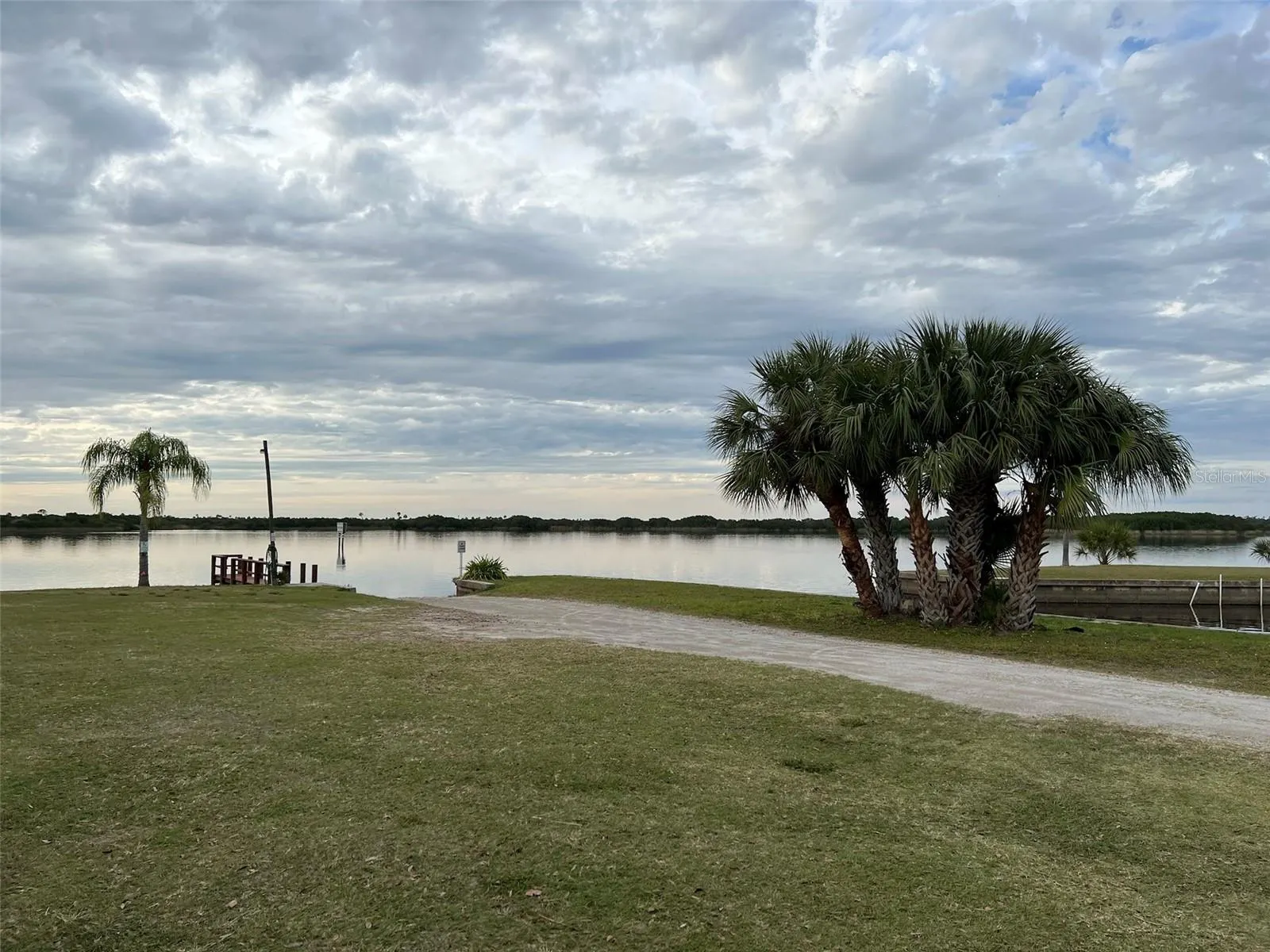 36 VINE CIR