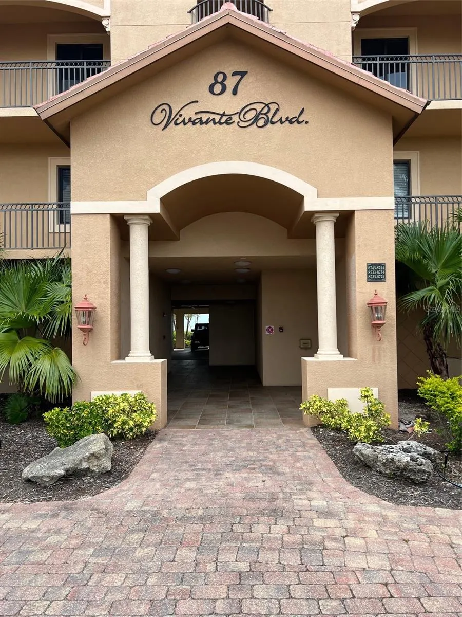 87 VIVANTE BLVD #306, #306