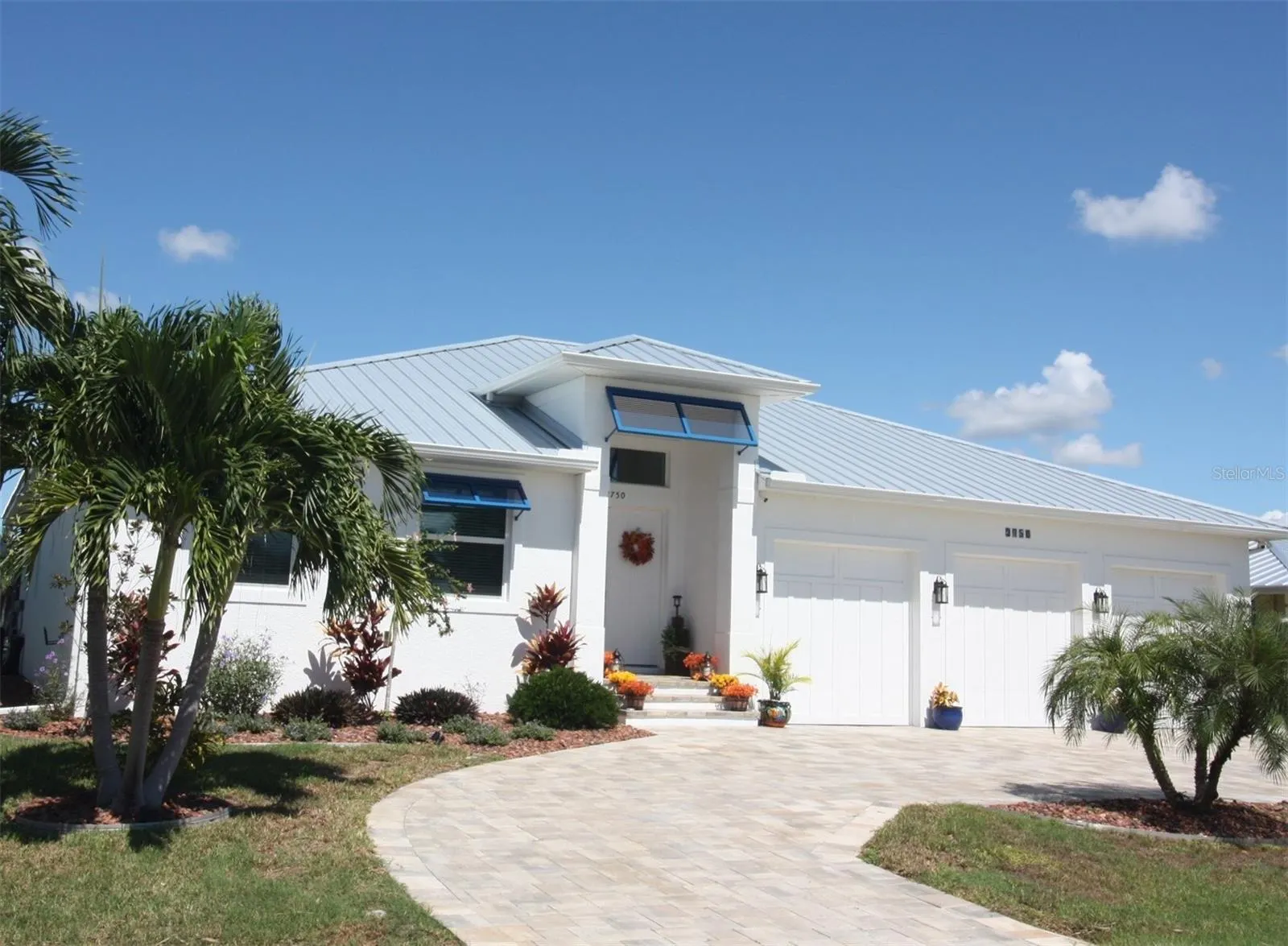 2750 W MARION AVE