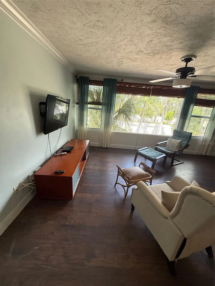 4439 OCEAN BLVD #2A, #2A