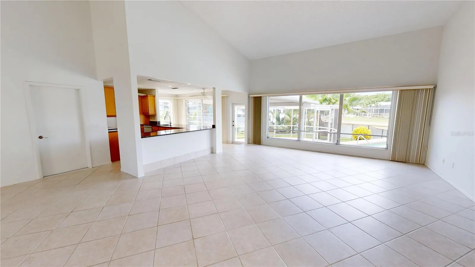 65 OCEAN DR