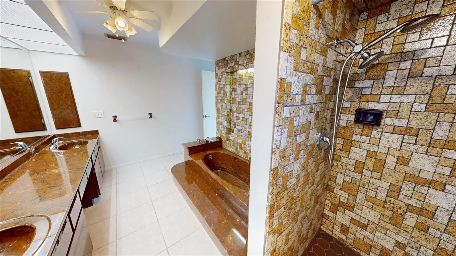 65 OCEAN DR