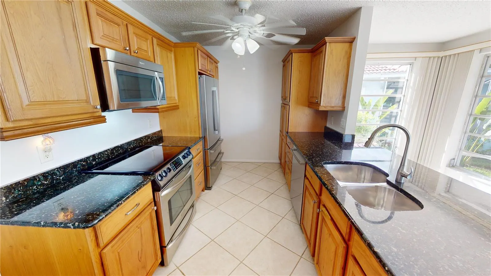 65 OCEAN DR