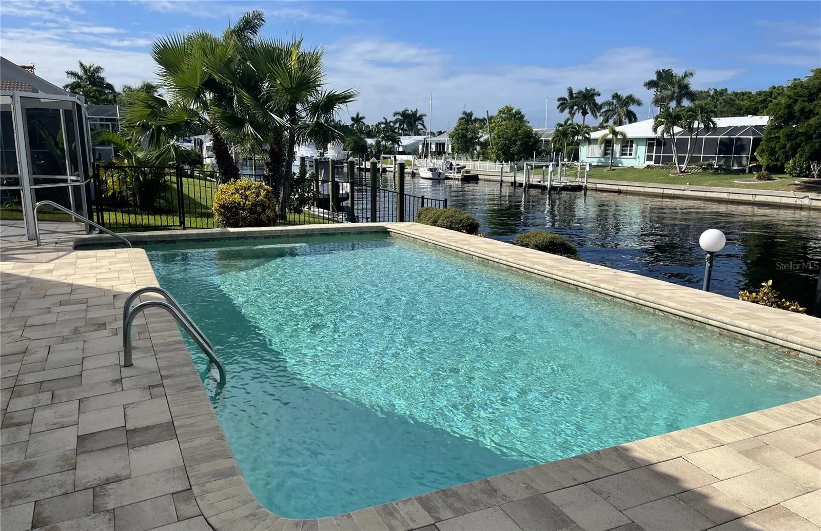 65 OCEAN DR