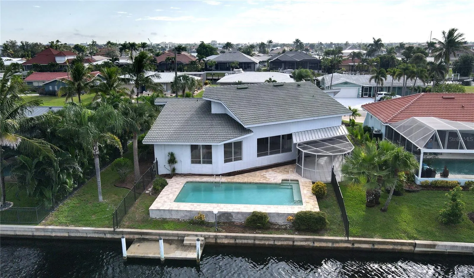 65 OCEAN DR