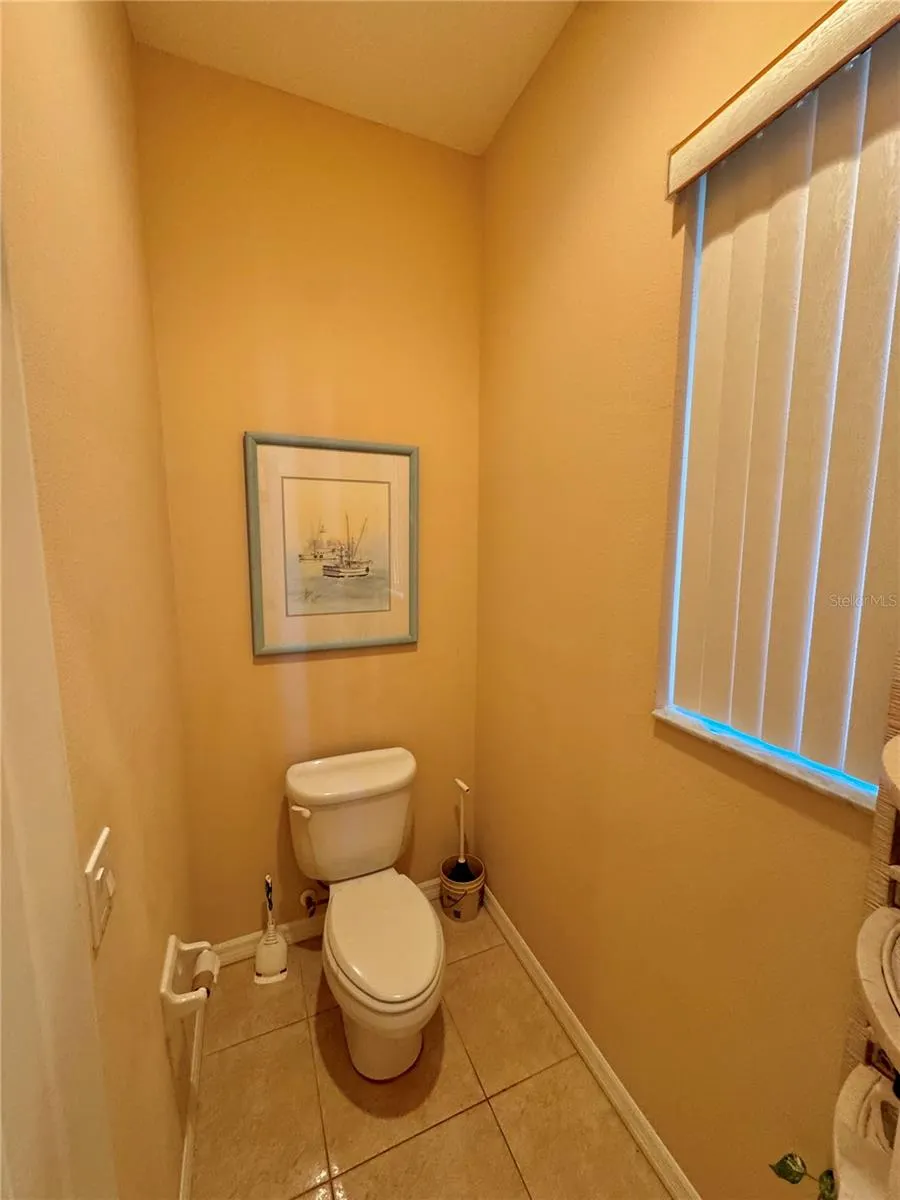 9516 MIAMI CIR