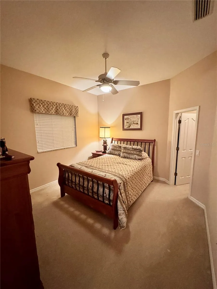 9516 MIAMI CIR