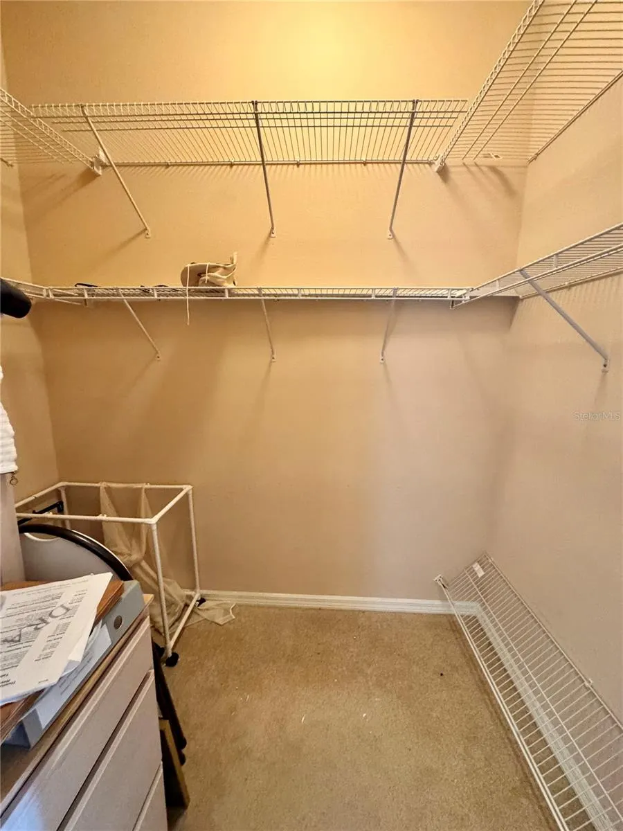 9516 MIAMI CIR