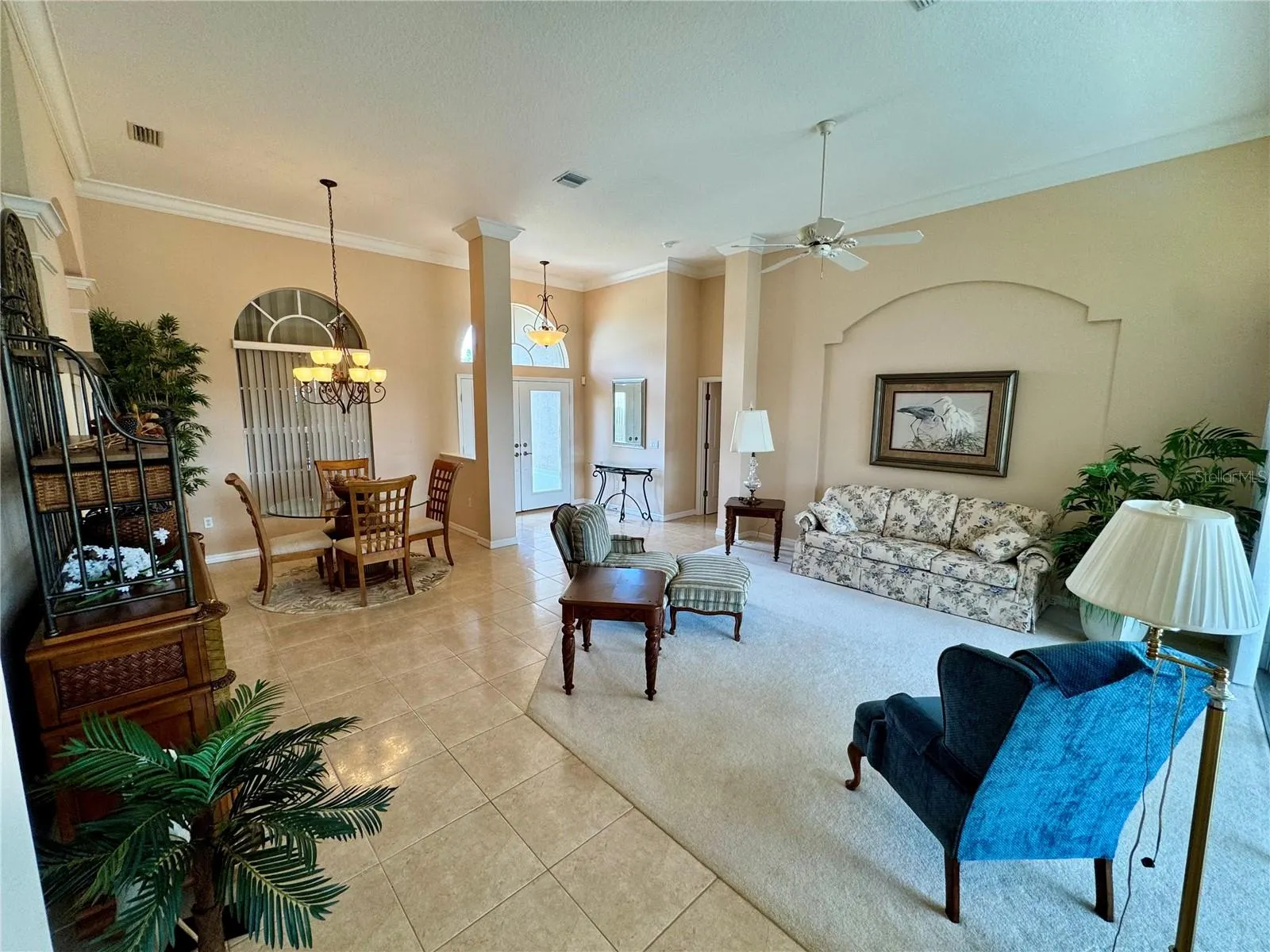 9516 MIAMI CIR