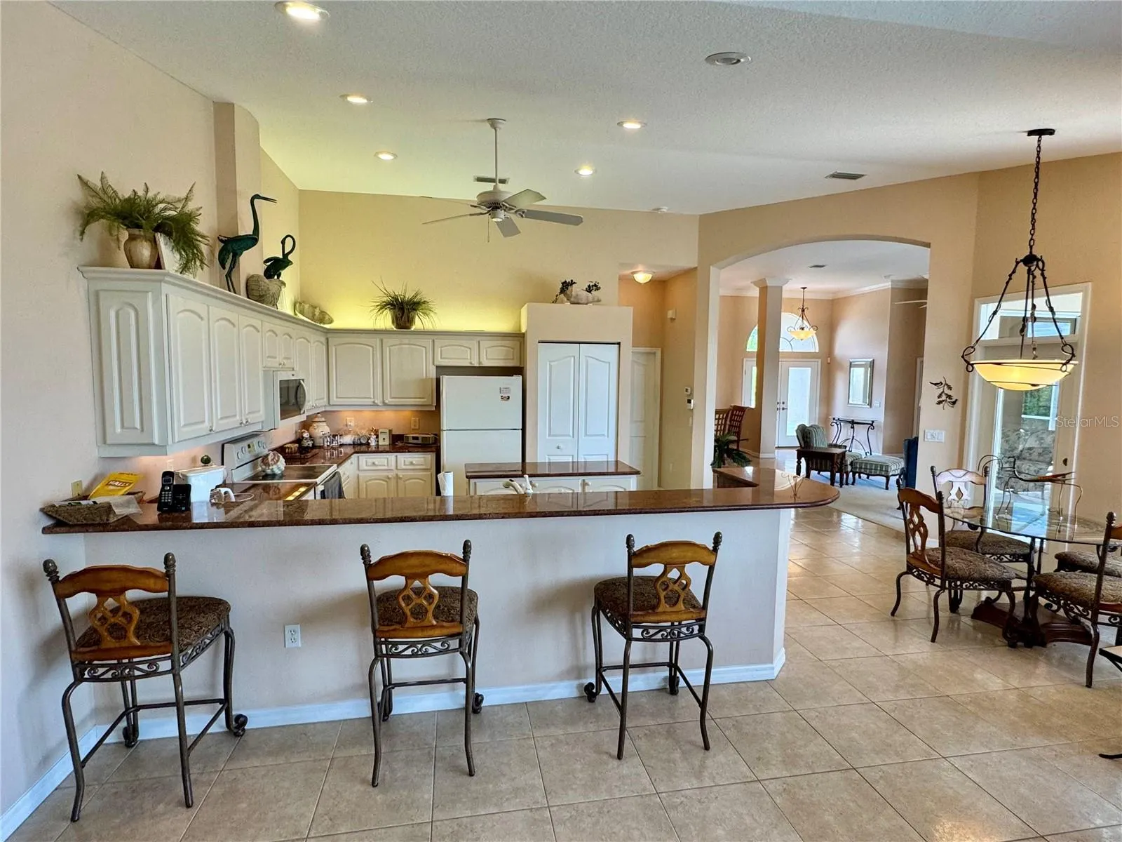 9516 MIAMI CIR