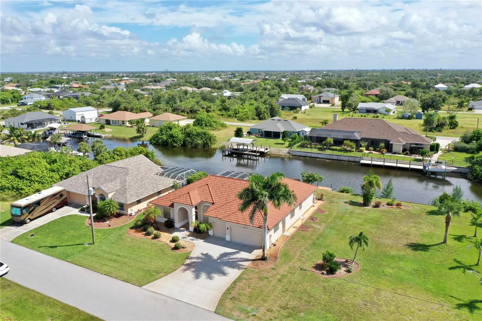 9516 MIAMI CIR