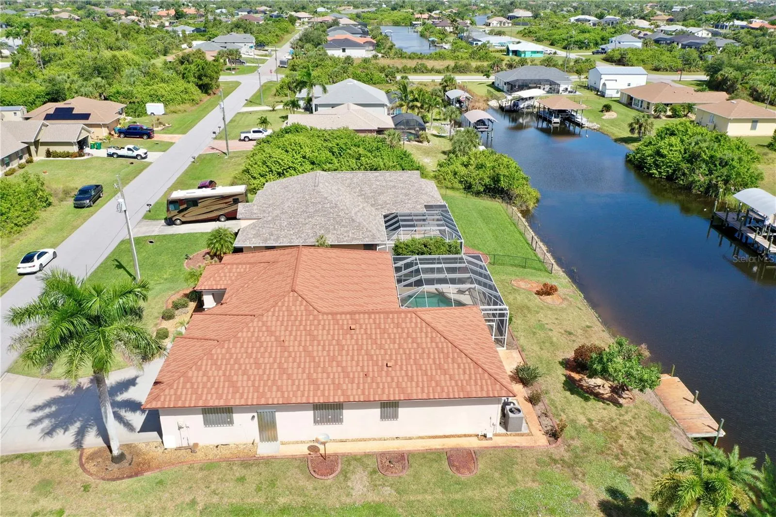 9516 MIAMI CIR
