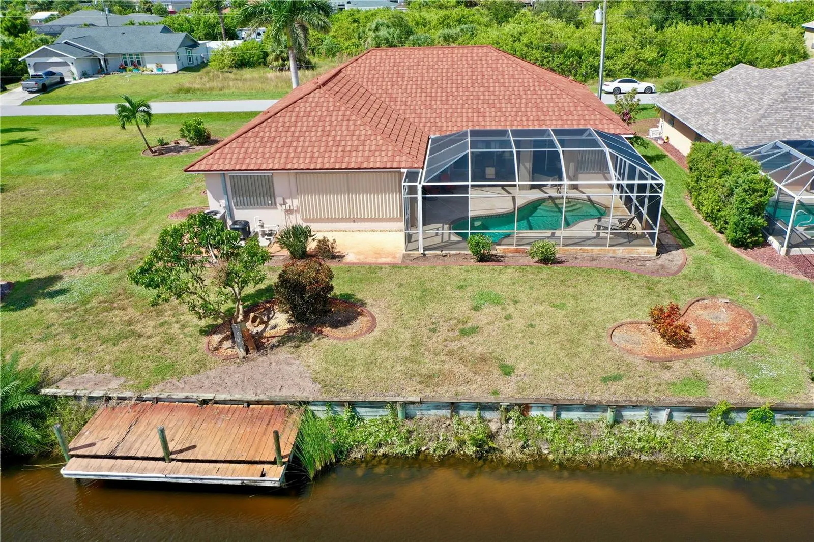 9516 MIAMI CIR