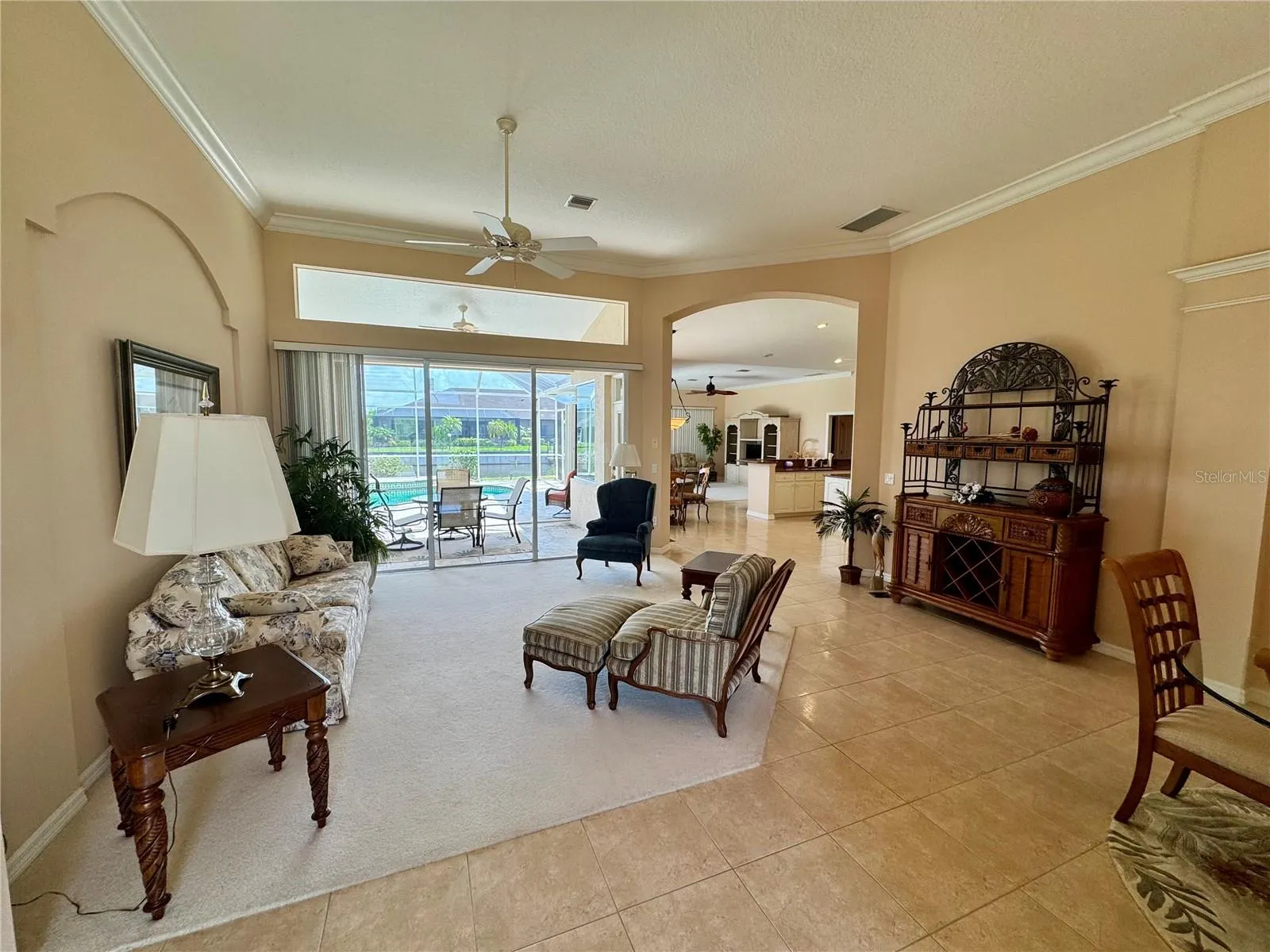 9516 MIAMI CIR