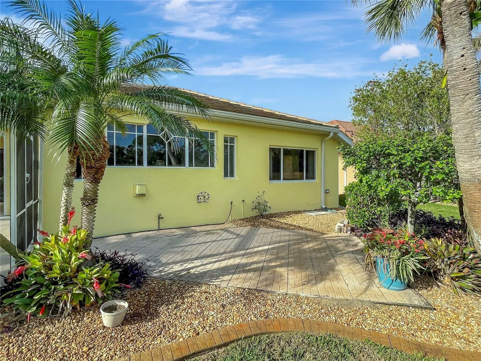 1616 PALMETTO PALM WAY
