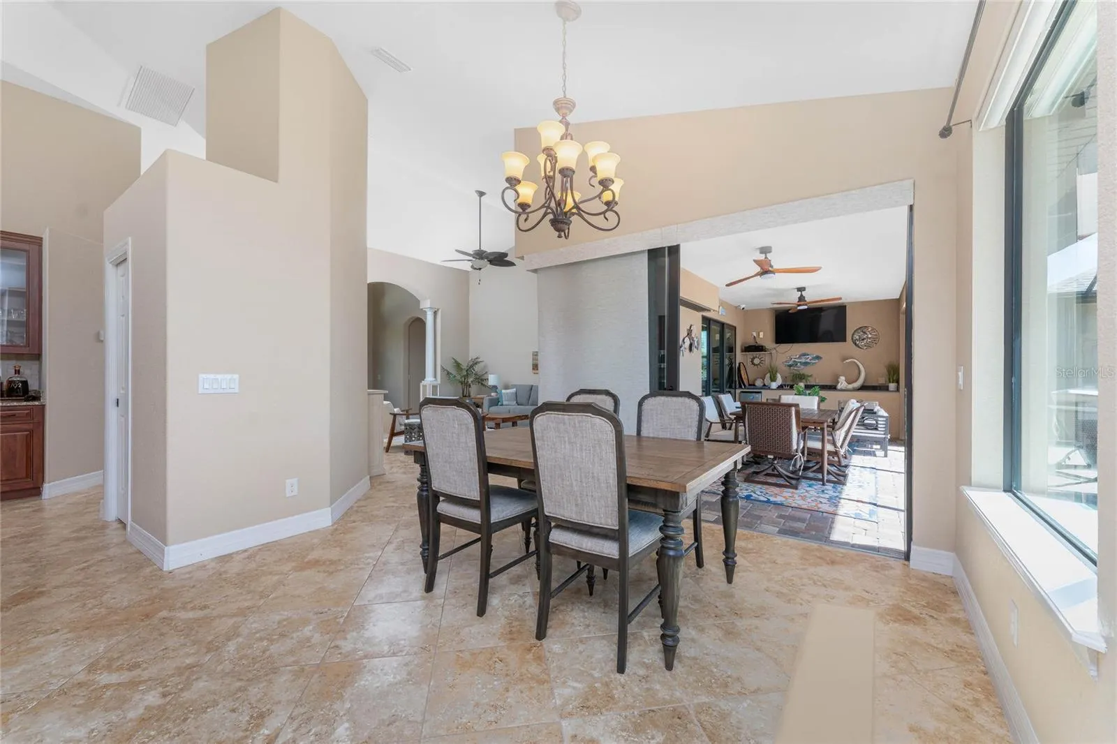 15704 MELPORT CIR