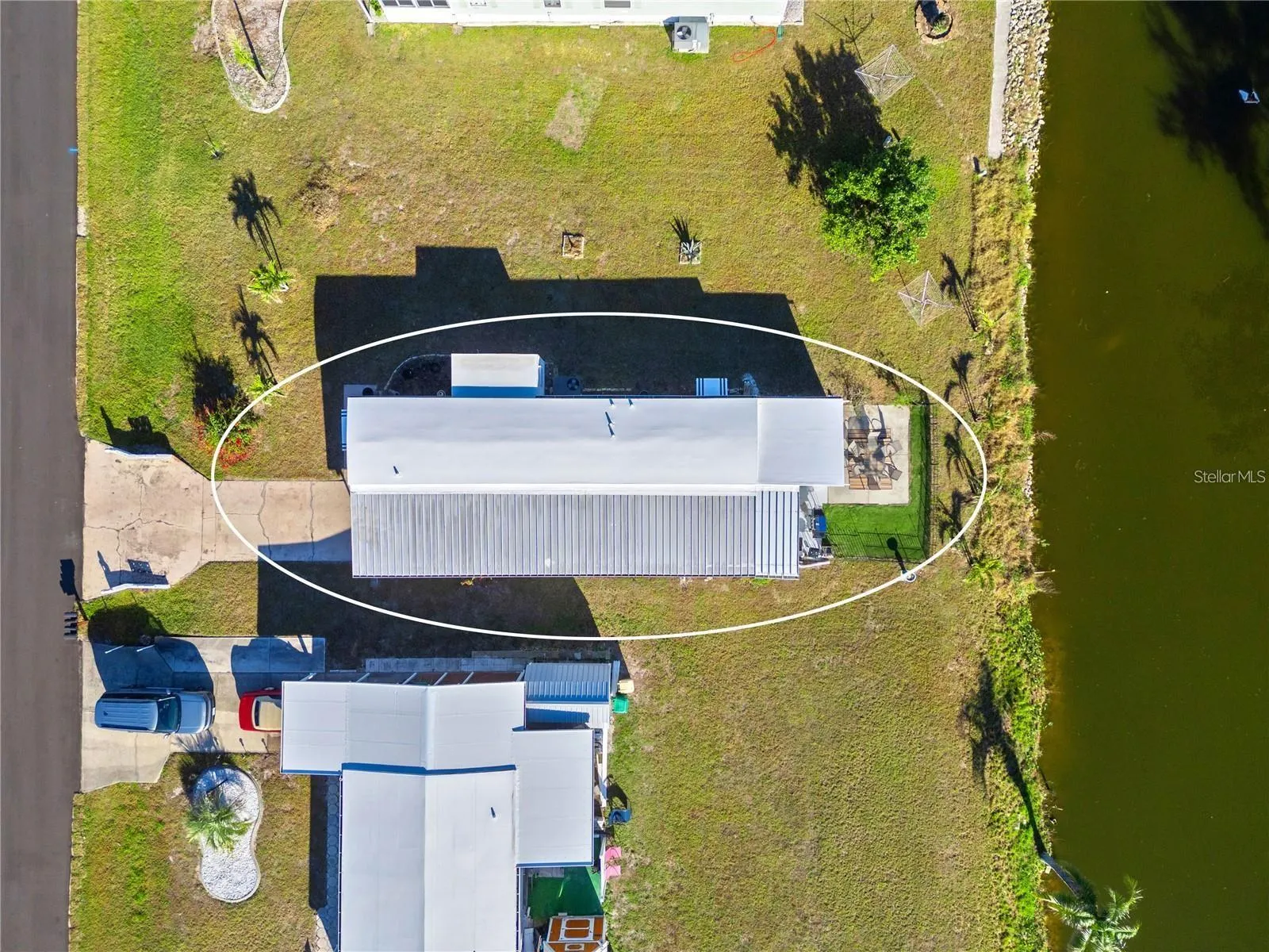 1332 SANDERLING DR