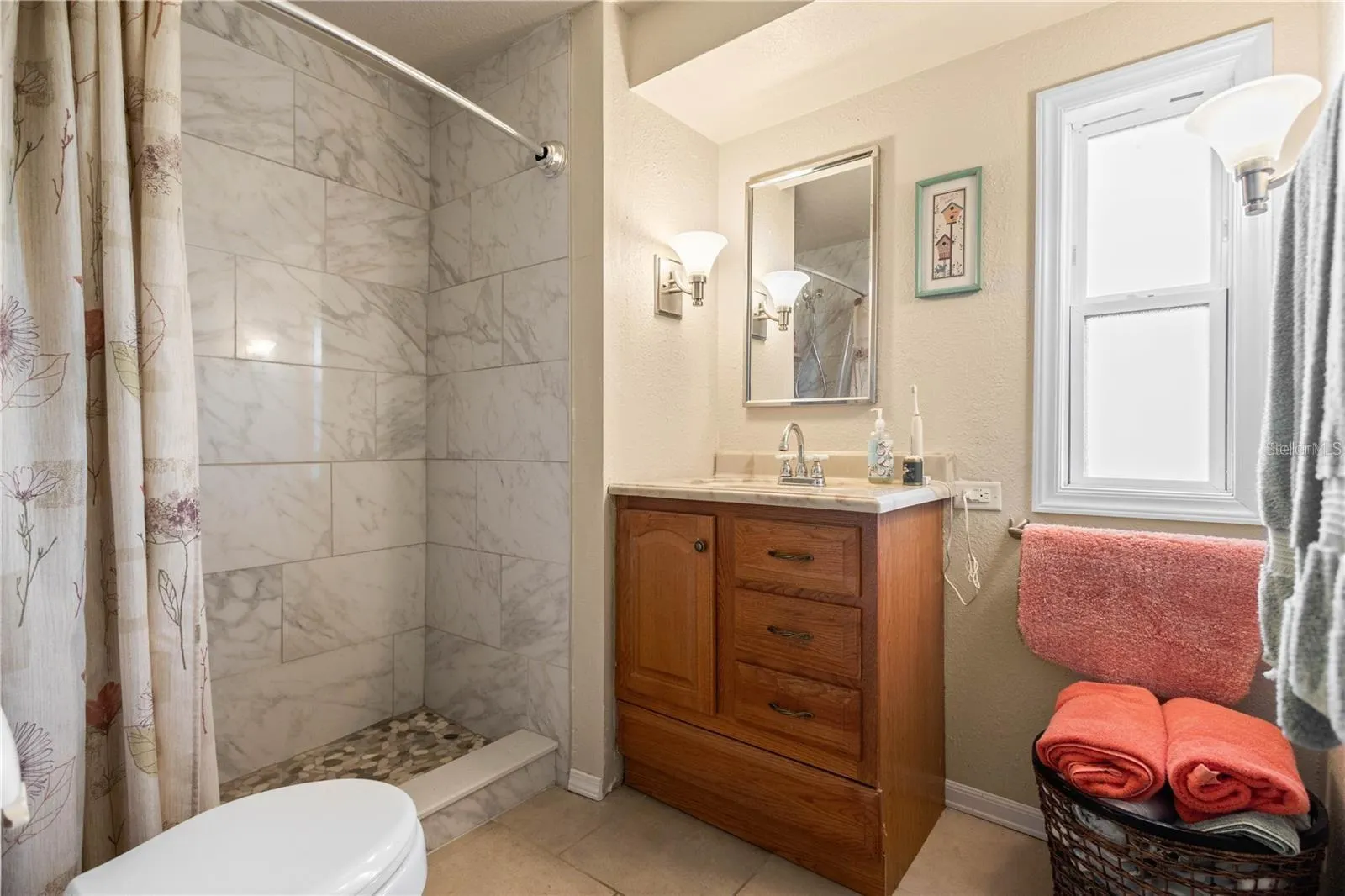 1332 SANDERLING DR