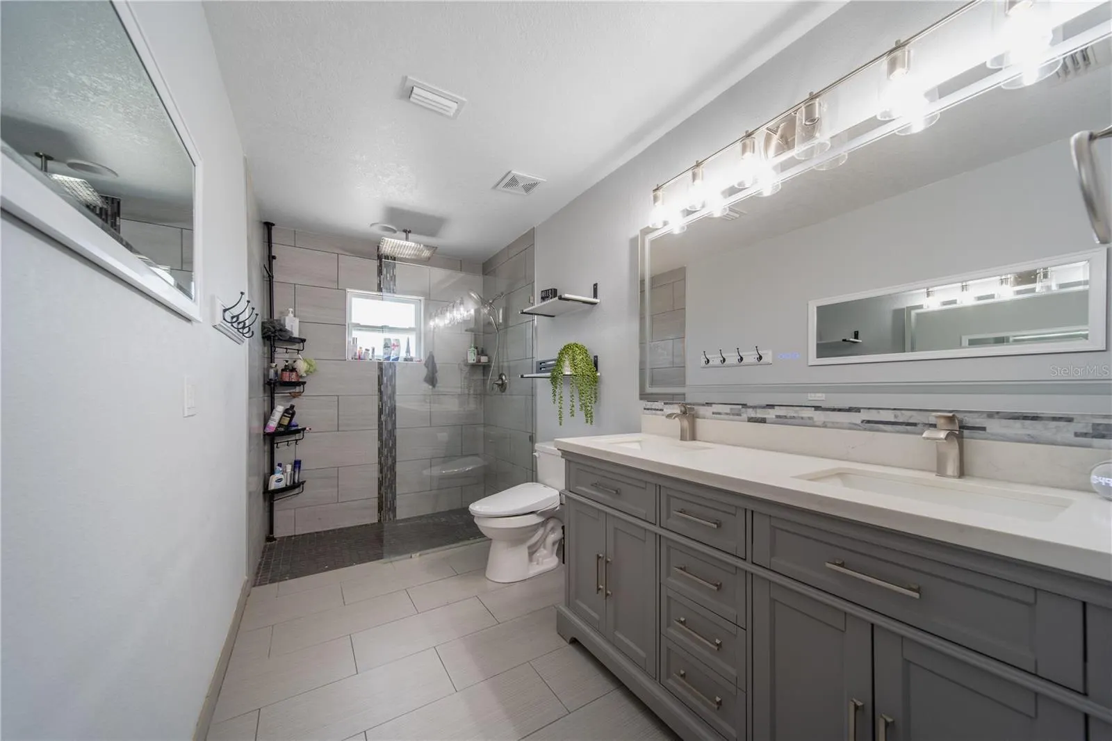 12214 HERNANDO RD