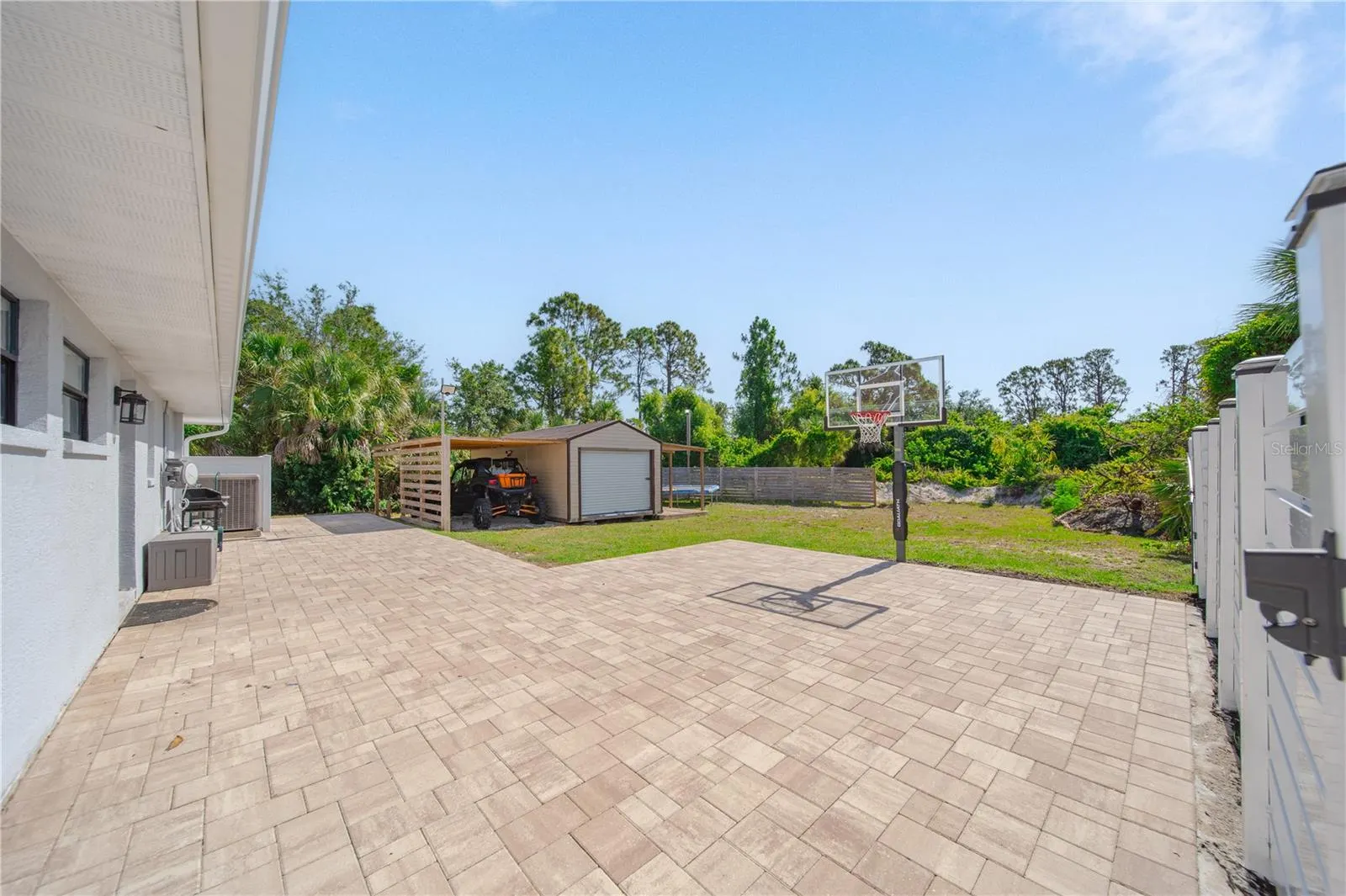 12214 HERNANDO RD