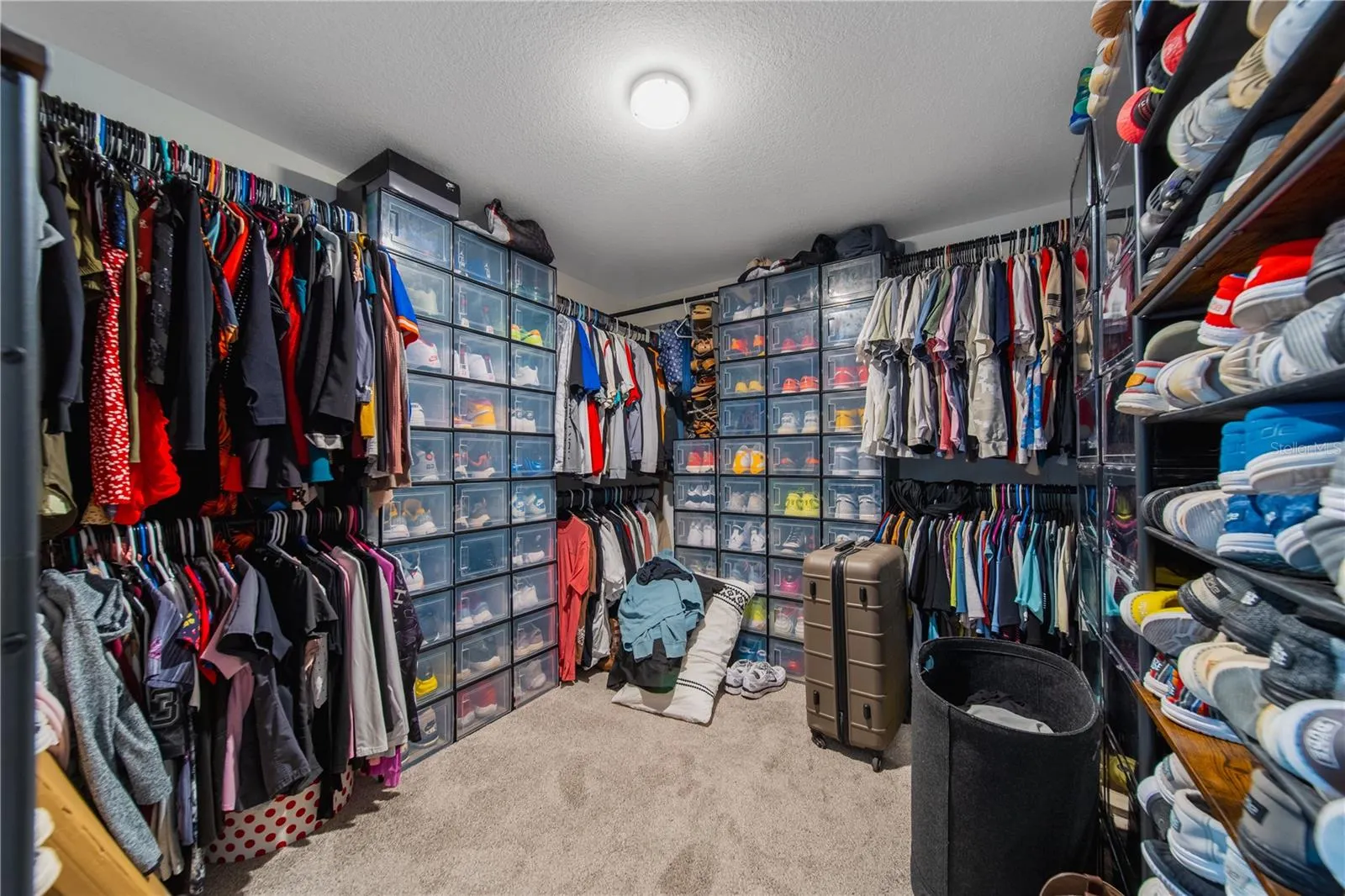 12214 HERNANDO RD