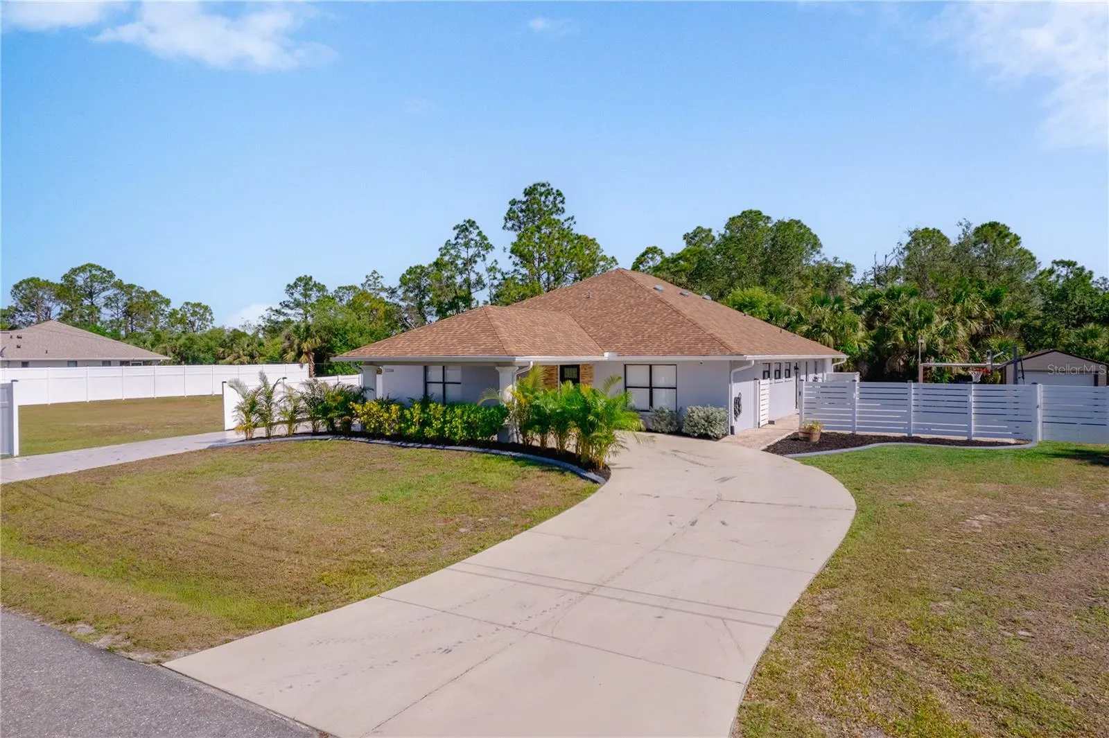 12214 HERNANDO RD