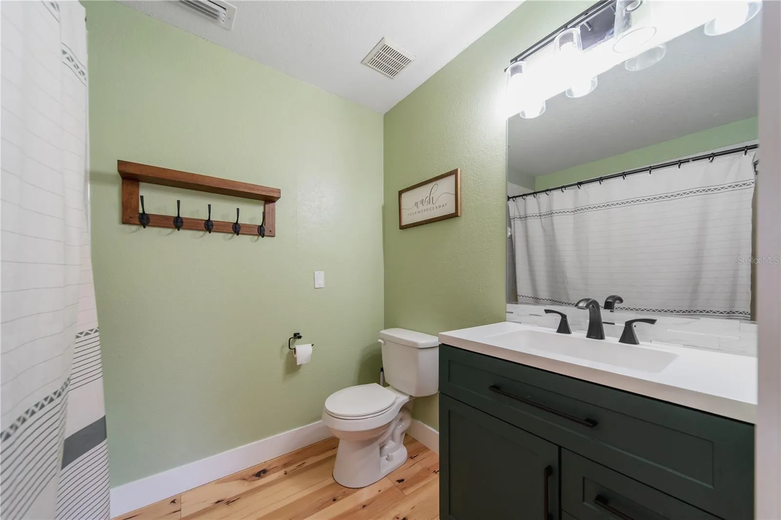 12214 HERNANDO RD